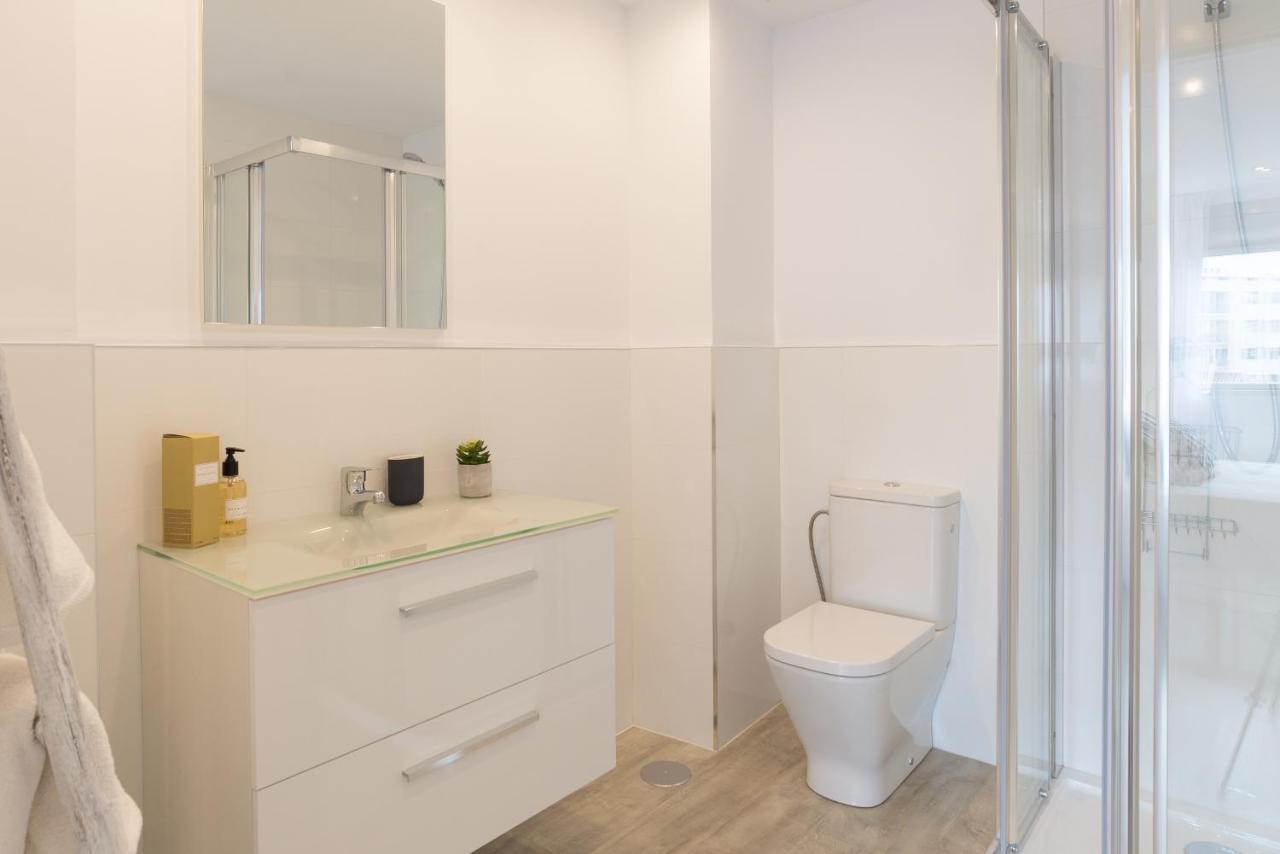 Urbe10 Angel Ganivet 2 Bedrooms Apartment Màlaga Exteriér fotografie