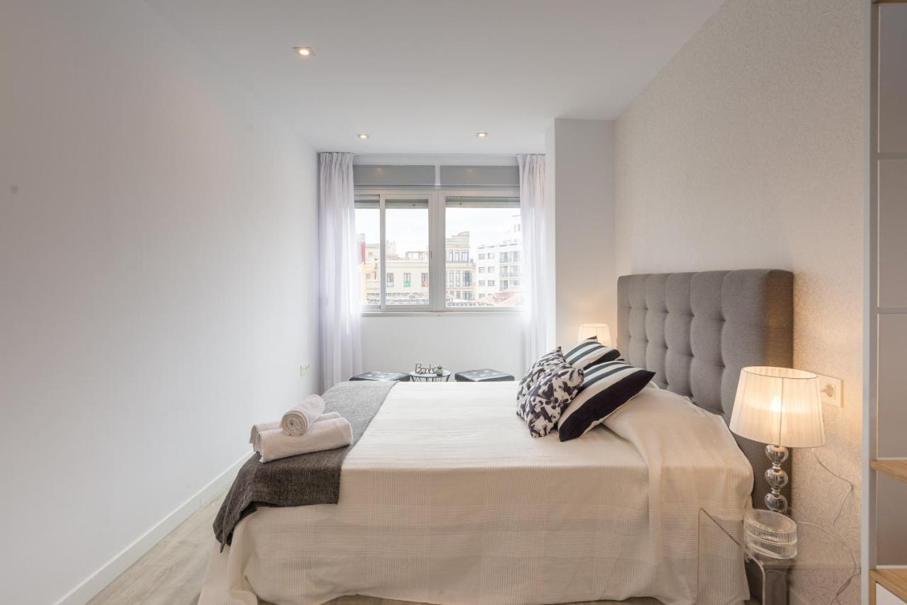 Urbe10 Angel Ganivet 2 Bedrooms Apartment Màlaga Exteriér fotografie